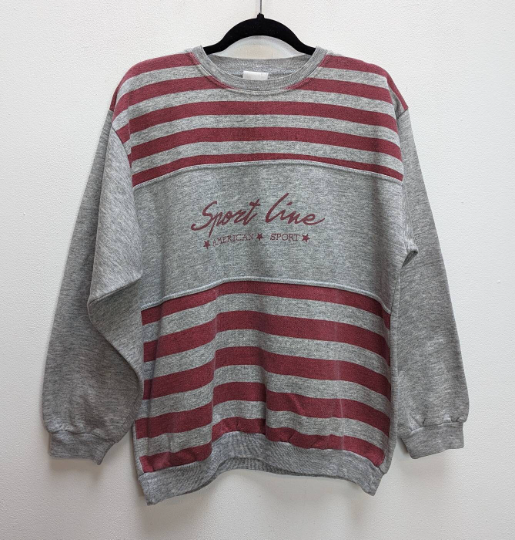 Grey + Red Graphic Sweatshirt - M