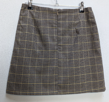 Load image into Gallery viewer, Light Brown Plaid Mini-Skirt - XS
