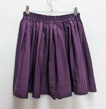 Load image into Gallery viewer, Purple Pleated Mini-Skirt - S

