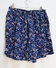 Load image into Gallery viewer, Blue Floral Shorts - S

