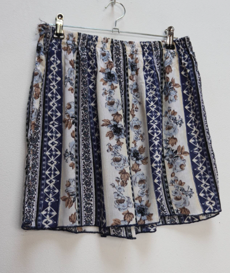 Blue Patterned Shorts - M