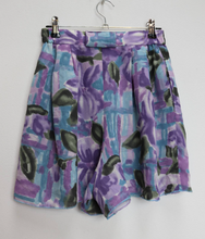 Load image into Gallery viewer, Purple Patterned Shorts - S
