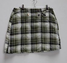 Load image into Gallery viewer, Green Plaid Mini-Skirt - L

