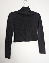 Load image into Gallery viewer, Black Turtleneck Cropped Knit - M
