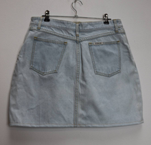 Load image into Gallery viewer, Light Blue Denim Mini-Skirt - M
