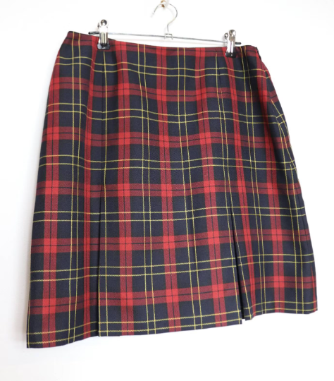 Red + Black Plaid Mini-Skirt - M