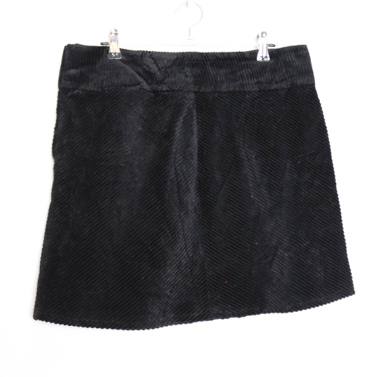 Black Corduroy Mini-Skirt - L