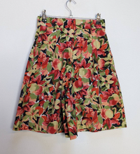 Load image into Gallery viewer, Laura Ashley Floral Shorts - XS
