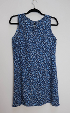 Load image into Gallery viewer, Blue Floral Mini-Dress - M
