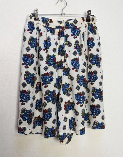 Blue + White Floral Shorts - M