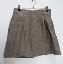 Load image into Gallery viewer, Grey Patterned Leather Mini-Skirt - S
