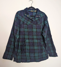 Load image into Gallery viewer, Green + Navy Plaid Fleece - S

